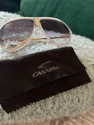 Gafas de sol Carrera vintage blancas y doradas