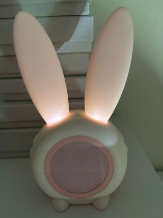 Reloj Despertador Conejo Rosa Luminoso no funciona