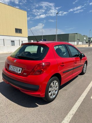 Peugeot 207 2009