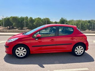Peugeot 207 2009