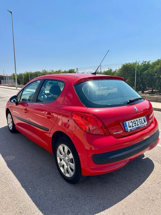 Peugeot 207 2009