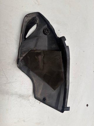 Tapa Bajo Asiento Izquierda Honda CB Hornet 600 08