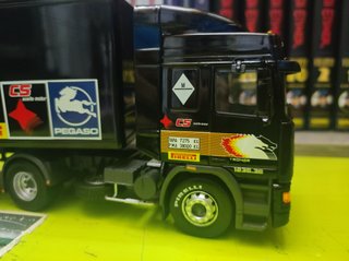 Camión Pegaso Troner Negro 1/43
