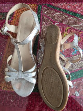 Sandalias Alpe Woman Plateadas Tacon Cuña