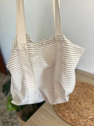 Bolso Zara Rayas Blanco y Negro