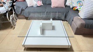 Mesa de centro moderna cristal y blanca