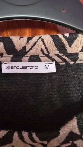 Jersey estampado zigzag beige y negro Talla M