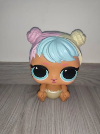 Pack LOL Surprise: cojín musical, muñeca y llavero