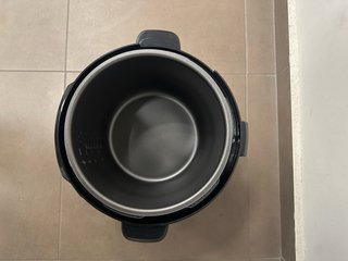 Olla GM Modelo D+ 6L programable eléctrica