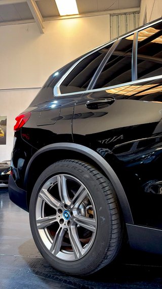 BMW X5 2023