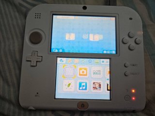 Nintendo 2DS Blanca - Piezas