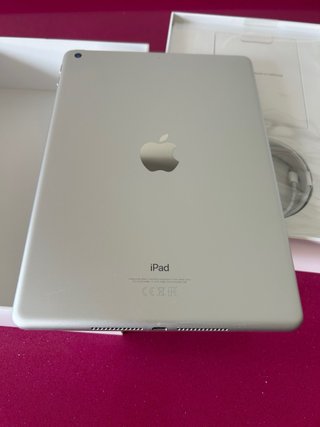 iPad 6ª Gen 32GB Blanco/Gris