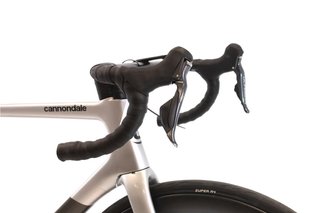 Bicicleta Cannondale SuperSix EVO Carbon Disc Di2 11V t.54 Reacondicionada