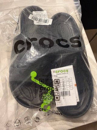 Crocs Classic Slide V2 Negro Talla 43