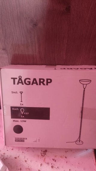 Lámpara de Pie IKEA TÅGARP Negra/Blanca