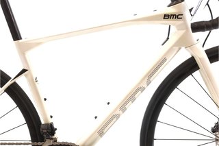 Bicicleta BMC Roadmachine THREE Di2 12V t.52 Reacondicionada