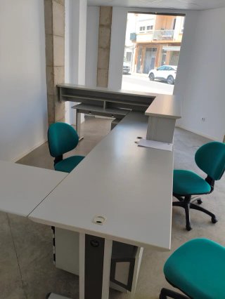 Escritorios forma L mas cajones