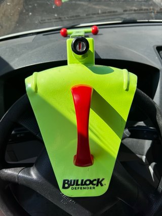 Bullock Defender Bloqueo de volante