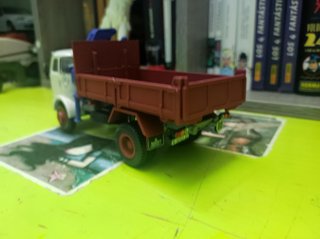 Camión Pegaso Comet 1/43
