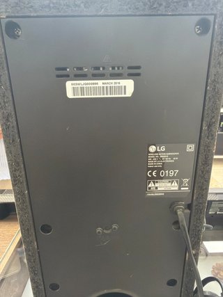 Barra Sonido LG LAS454B + Subwoofer
