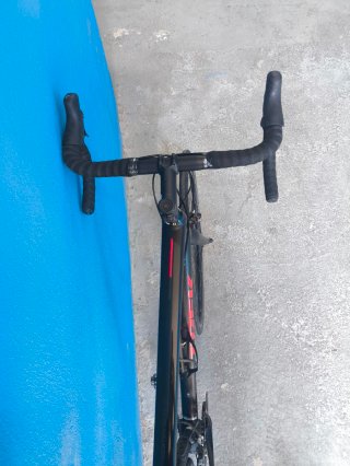 Bicicleta Trek Domane AL Negra