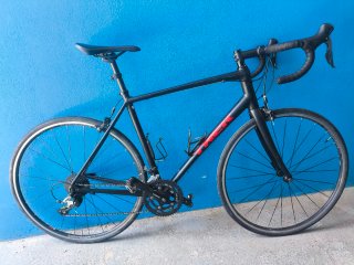 Bicicleta Trek Domane AL Negra
