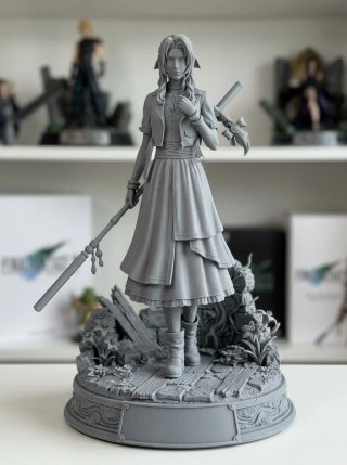 Figura Aeris Final Fantasy VII