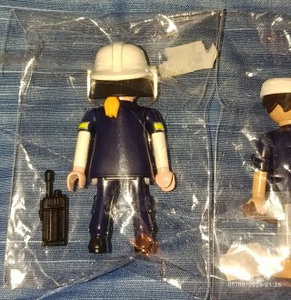 Playmobil bombero y cocinero.