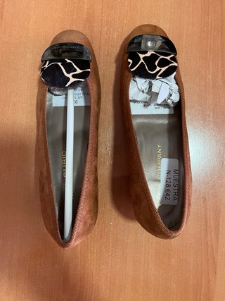 Zapatos tacón CLARA RUBIO marrones talla 37
