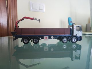 Camión Pegaso 1/43 troner cuatro ejes