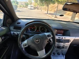 Opel Astra 2007