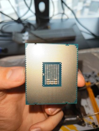 Qiyida X99 LGA 2011 Xeon 2680 v4