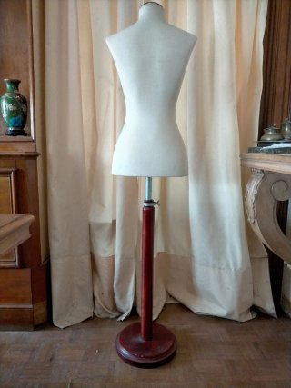Maniquí Femenino Vintage (sin marca de fabricante)
