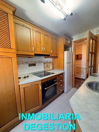 Piso en alquiler en Centro Ciudad en Linares