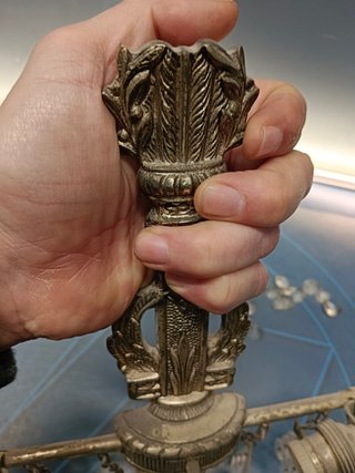 aplique de pared, estilo Imperio, bronce o latón envejecido con lágrimas de cristal de roca