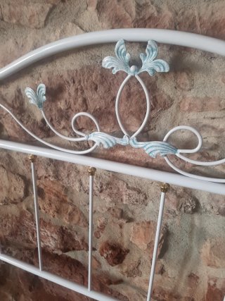 Cabezal de Matrimonio Blanco y Dorado