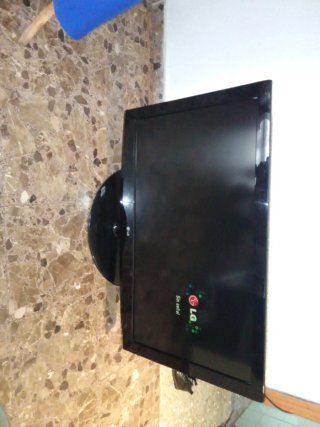 Televisor LG Negro