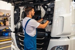 MECANICO PARA CAMION