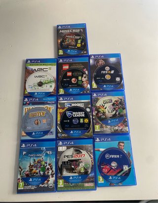 Pack de  nueve Juegos (PlayStation 4)