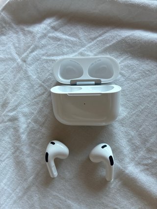 Cargador AirPods Apple Blanco