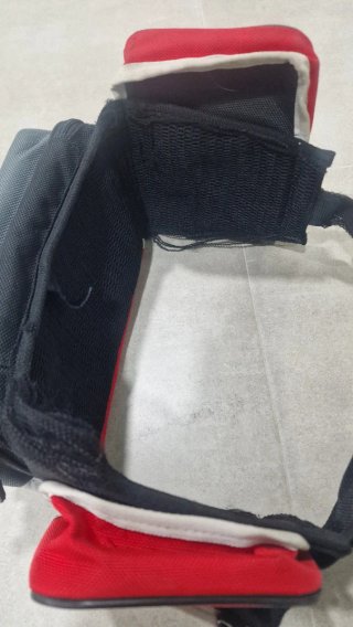 Riñonera HEBO gris y roja
