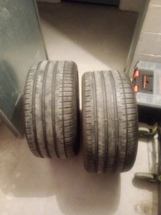 Pareja Neumáticos Falken 275/35/19 DOT 2021
