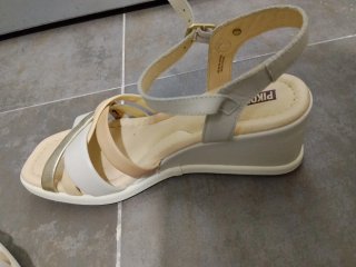 Sandalias Pikolinos Talla 38 Beige/Oro/Blanco