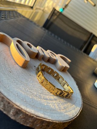 Conjunto Pulsera y Anillo Guess Acero Dorado