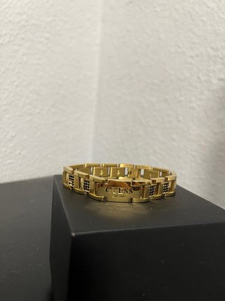 Conjunto Pulsera y Anillo Guess Acero Dorado