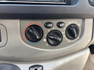 Renault Trafic GENERATION 2.5 DCI MOTOR NUEVO !!!