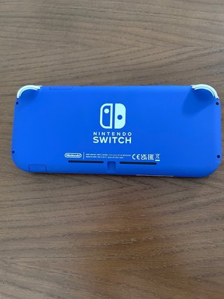 Nintendo Switch Lite + Animal Crossing