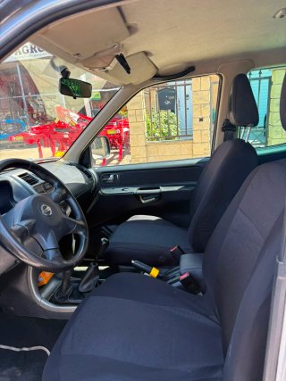 Nissan Terrano II 2004