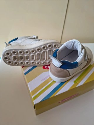 Scarpe bimbo Balducci bianche n. 21