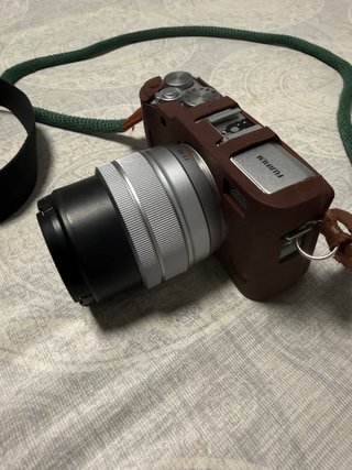 Fujifilm X-A5 + Objetivo Fujinon XC 15-45mm